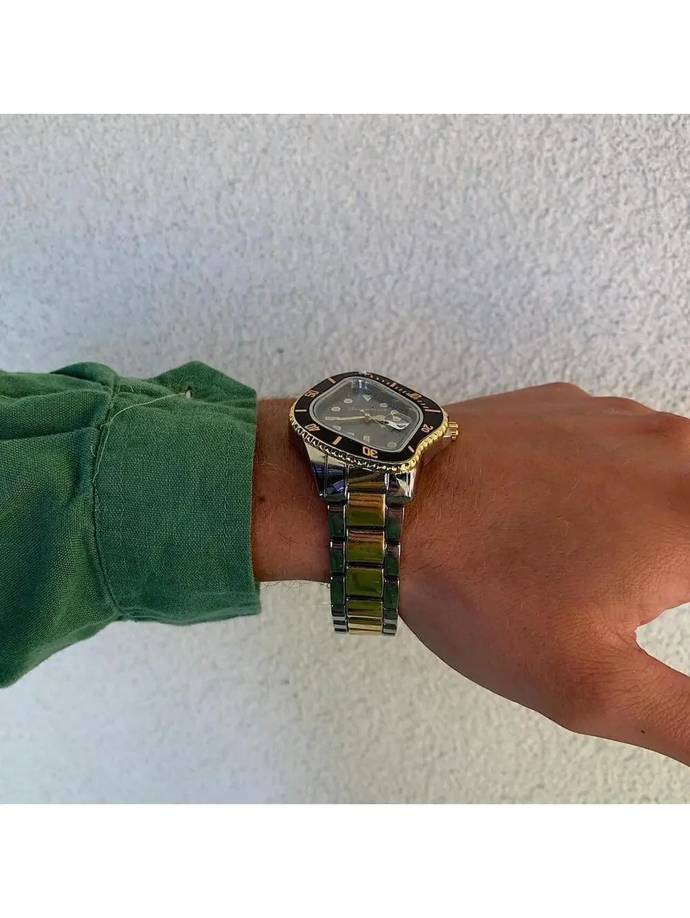 Classy Y2K Vintage Minimalist Warped Oval Retro Stainless Steel Watch Unisex